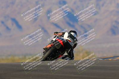 media/Dec-04-2022-CVMA (Sun) [[e38ca9e4fc]]/Race 12 500 Supersport-350 Supersport/